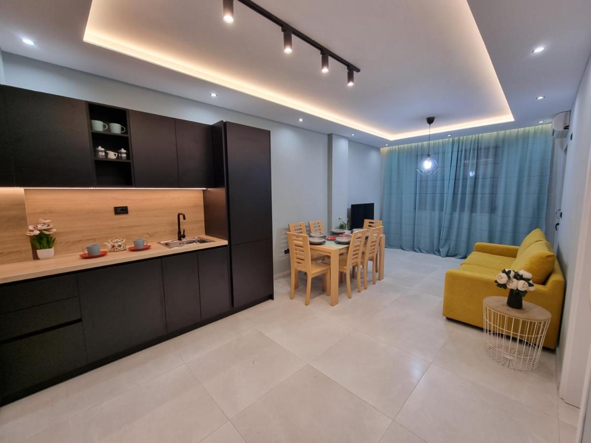 Holiday Apartment Near The Sea Durrës Buitenkant foto