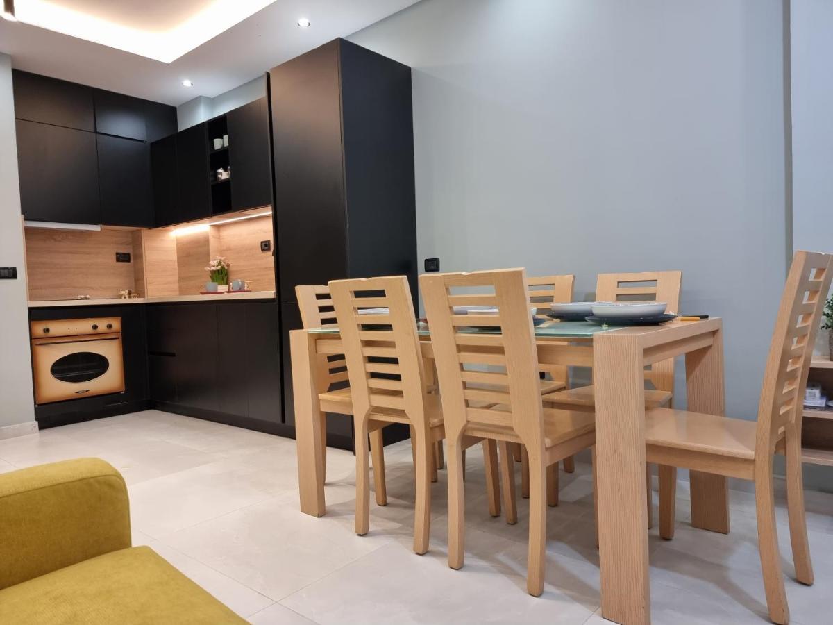 Holiday Apartment Near The Sea Durrës Buitenkant foto