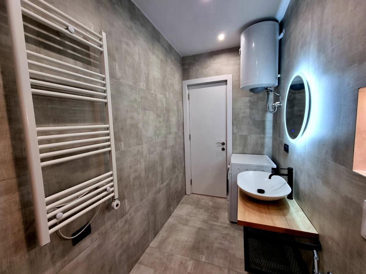 Holiday Apartment Near The Sea Durrës Buitenkant foto